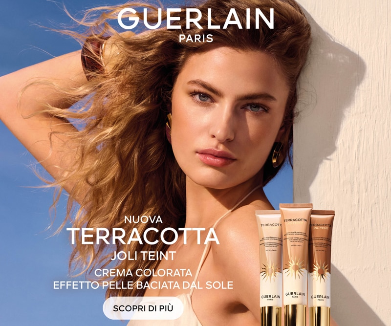 MIT2026-WK16-Guerlain-CP-Banner.jpg Guerlain Paris Nuova Terracotta Joli Teint, crema colorata effetto pelle baciata dal sole, scopri di più.