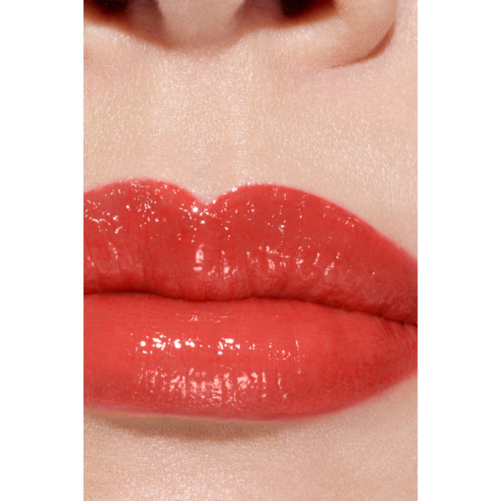 CHANEL ROUGE COCO FLASH COLORE, BRILLANTEZZA E INTENSITÀ IN UN FLASH 4 di 7 COLORE, BRILLANTEZZA E INTENSITÀ IN UN FLASH