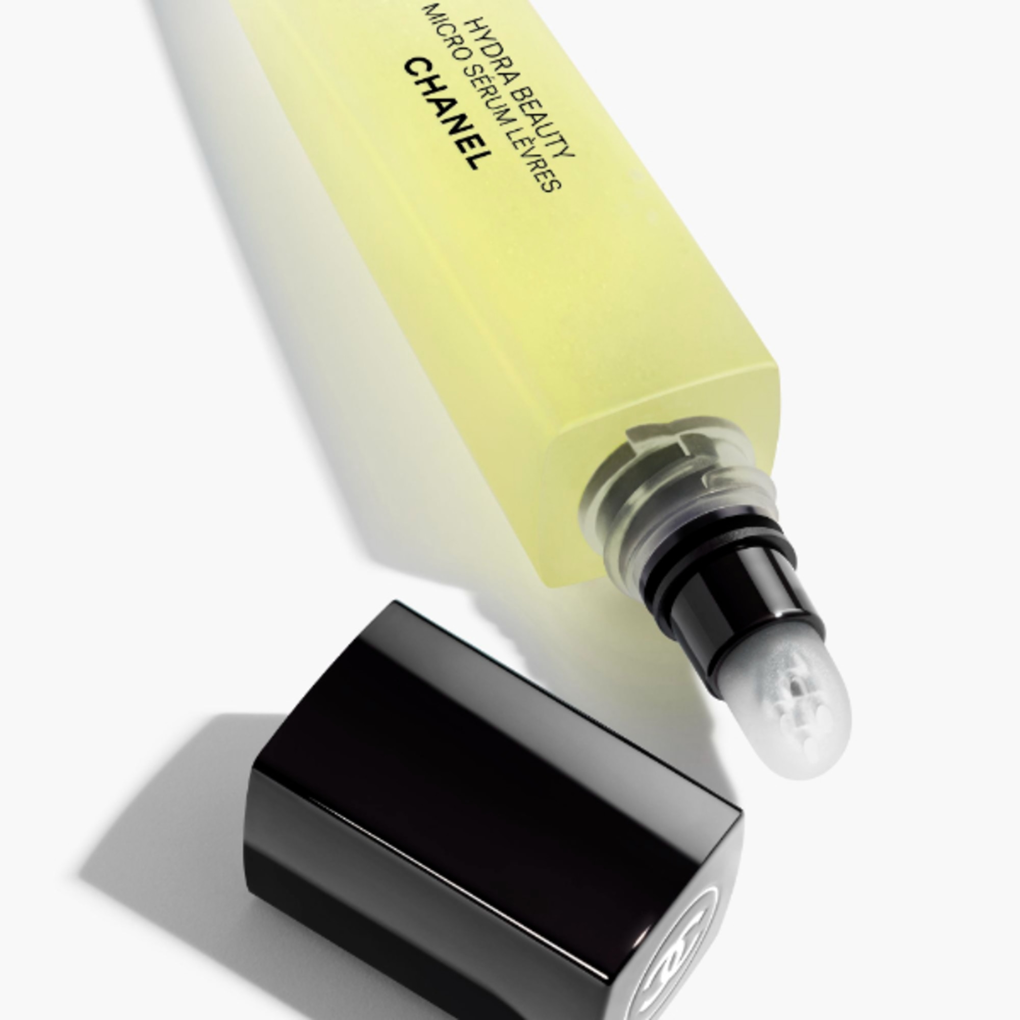 CHANEL HYDRA BEAUTY MICRO SÉRUM LÈVRES IDRATANTE RIMPOLPANTE INTENSO 1 di 6