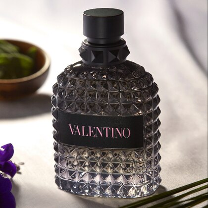 50 ML Valentino BORN IN ROMA UOMO Eau De Toilette  1 di 7 