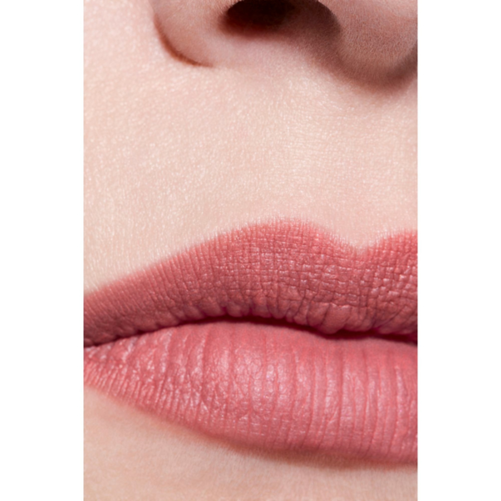 EDIZIONE LIMITATA - IL ROSSETTO VELLUTATO LUMINOSO