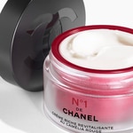 50 G CHANEL N°1&nbsp;DE&nbsp;CHANEL Crema Ricca Rivitalizzante  3 di 3 Crema Ricca Rivitalizzante