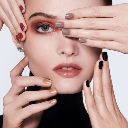  Dior DIOR VERNIS Smalto Effetto Gel e Colore Couture  1 di 3 