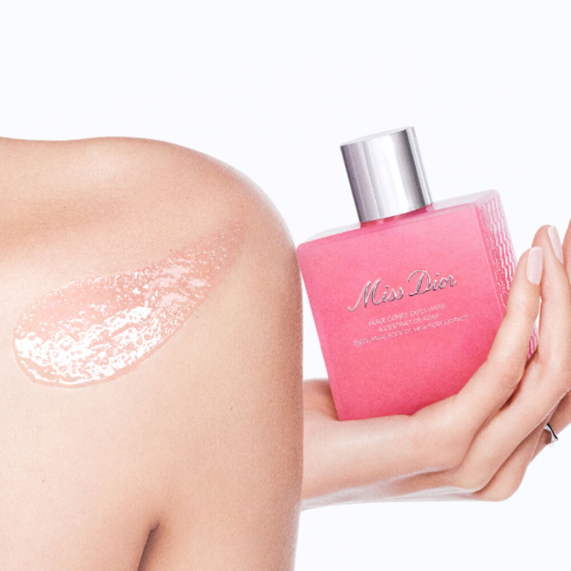 Olio Corpo Esfoliante all’Estratto di Rosa