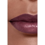  CHANEL ROUGE ALLURE LAQUE IL ROSSETTO FLUIDO BRILLANTE TENUTA ESTREMA - Edizione Limitata  5 di 8 IL ROSSETTO FLUIDO BRILLANTE TENUTA ESTREMA - Edizione Limitata