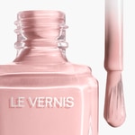  CHANEL LE VERNIS Smalto Colore e Brillantezza - Lunga Tenuta  3 di 7 Smalto Colore e Brillantezza - Lunga Tenuta