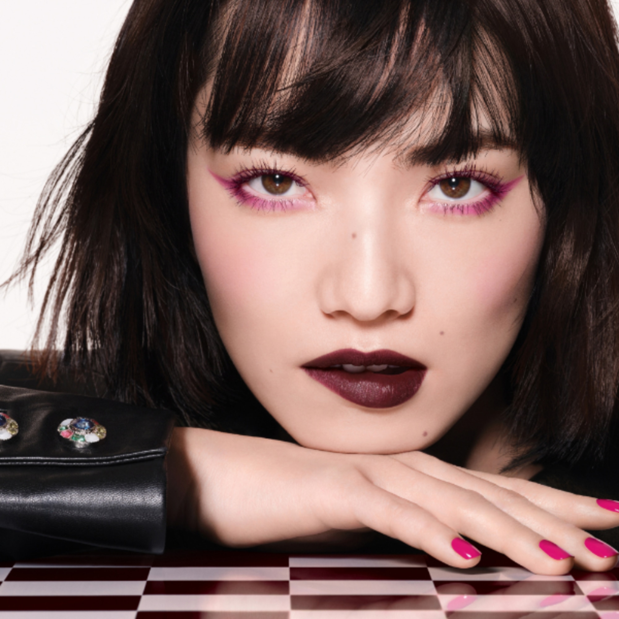 STILO CONTORNO OCCHI, EYELINER E KHÔL A LUNGA TENUTA