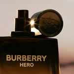60 ML Burberry HERO Elixir De Parfum 5 di 7 Elixir De Parfum