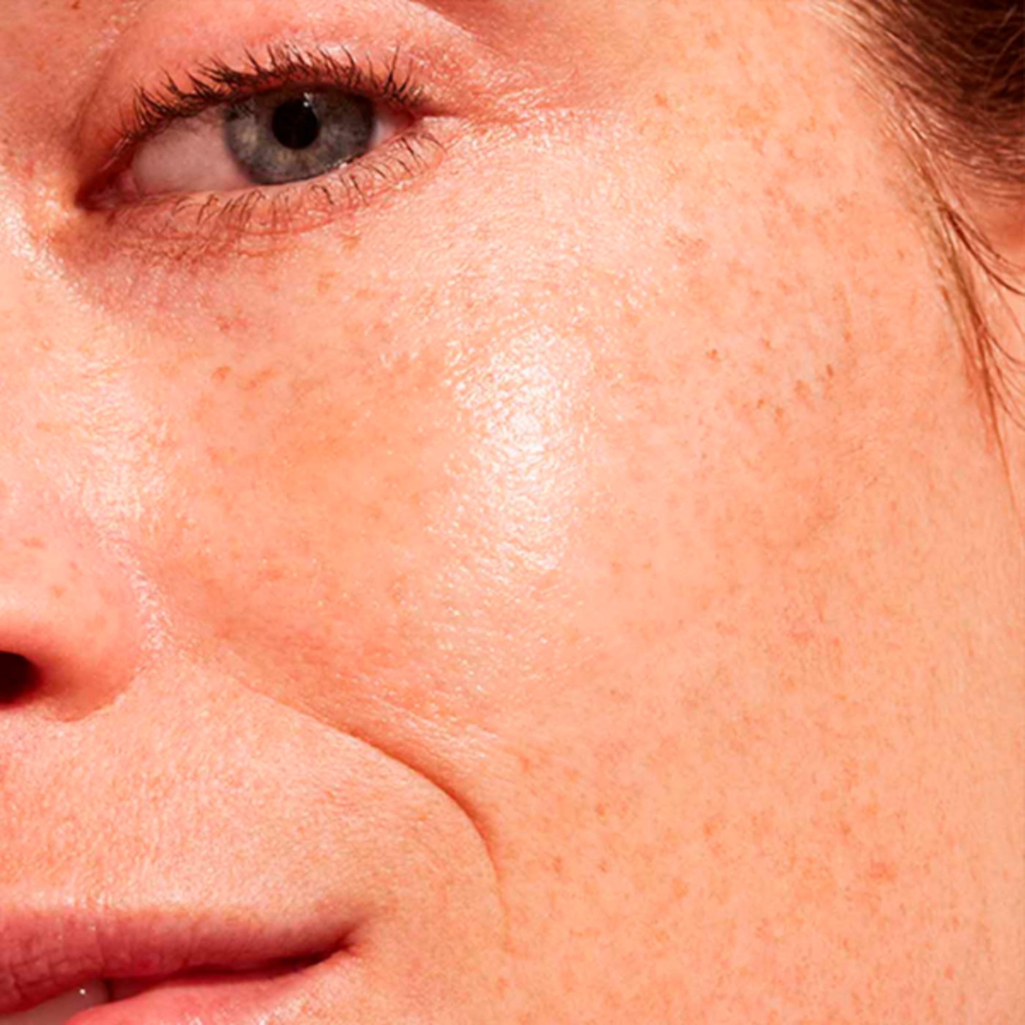 Stick Solare Invisibile Protezione Alta SPF50