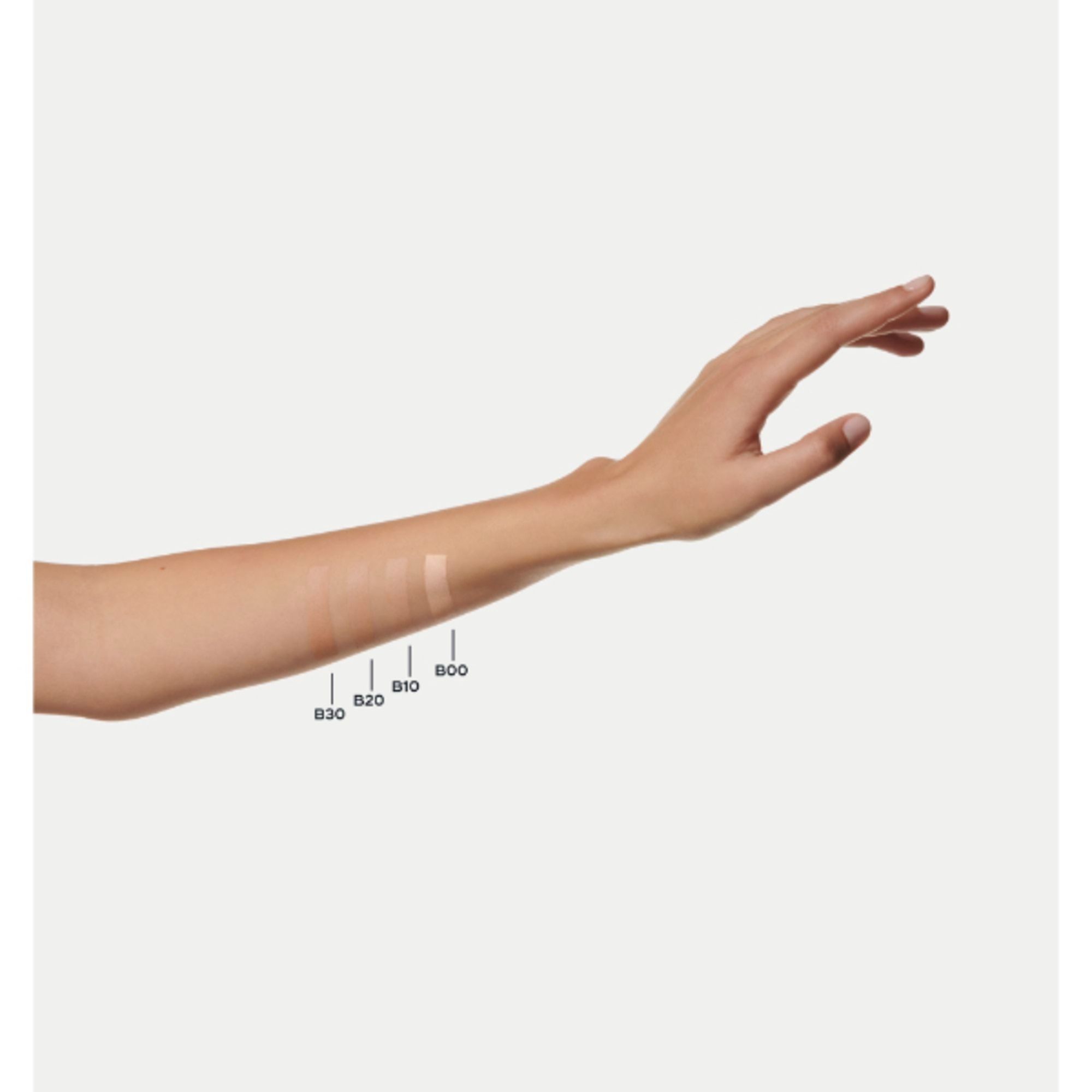  CHANEL LES BEIGES CORRECTEUR SÉRUM LUMINOSITÀ EFFETTO RADIOSO E NATURALE  1 di 8 