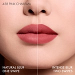 Dior ROUGE DIOR ON STAGE INK Blur Matte Rossetto Liquido No Transfer – Finish Mat Effetto Blur 3 di 6 Blur Matte Rossetto Liquido No Transfer – Finish Mat Effetto Blur
