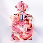 20 ML Guerlain LA PETITE ROBE NOIRE Le Flacon Coeur - Eau De Parfum 6 di 6 Le Flacon Coeur - Eau De Parfum