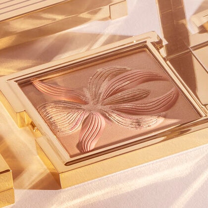  Sisley L'ORCHIDÉE Blush Illuminante Giglio Bianco  1 di 3 