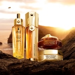 50ml+5ml+4,2ml Guerlain ABEILLE ROYALE PROGRAMMA ANTI-ETÀ HONEY TREATMENT DAY CREAM Cofanetto Regalo 5 di 6 Cofanetto Regalo