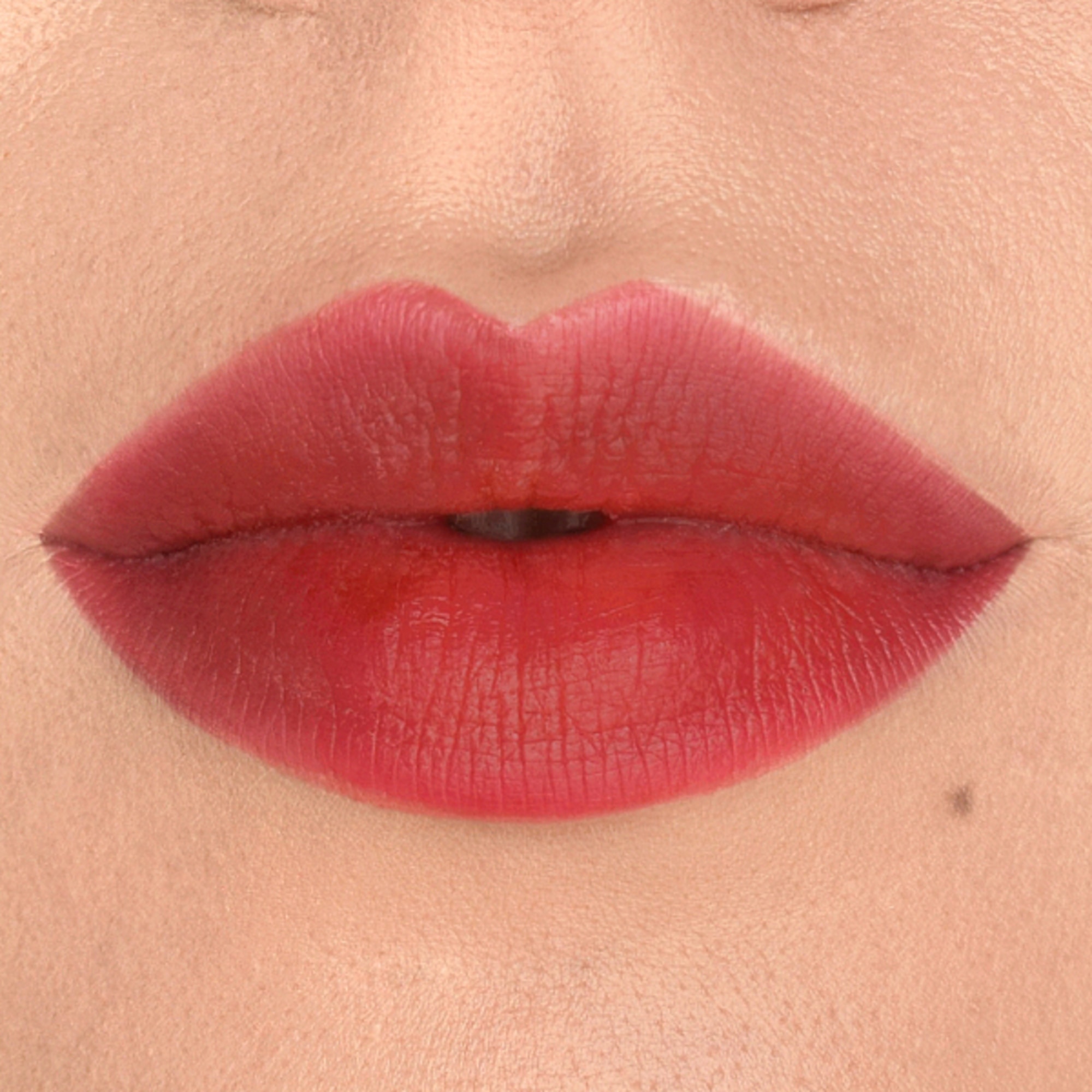  ASTRA MAKE-UP PURE BEAUTY Aqua Lip Satin  2 di 2 Aqua Lip Satin