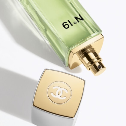 100 ML CHANEL N°19 Eau De Toilette  1 di 2 