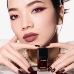  CHANEL LE VERNIS COLORE E BRILLANTEZZA A LUNGA TENUTA  5 di 6 COLORE E BRILLANTEZZA A LUNGA TENUTA