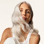 250 ML Olaplex 5P Blonde Enhancer Toning Conditioner  2 di 8 Blonde Enhancer Toning Conditioner