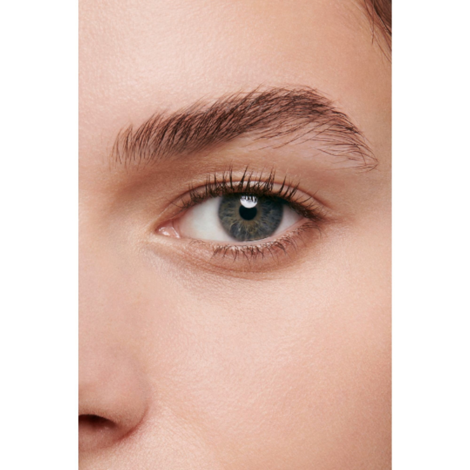  CHANEL LES BEIGES CORRECTEUR SÉRUM LUMINOSITÀ EFFETTO RADIOSO E NATURALE  1 di 8 