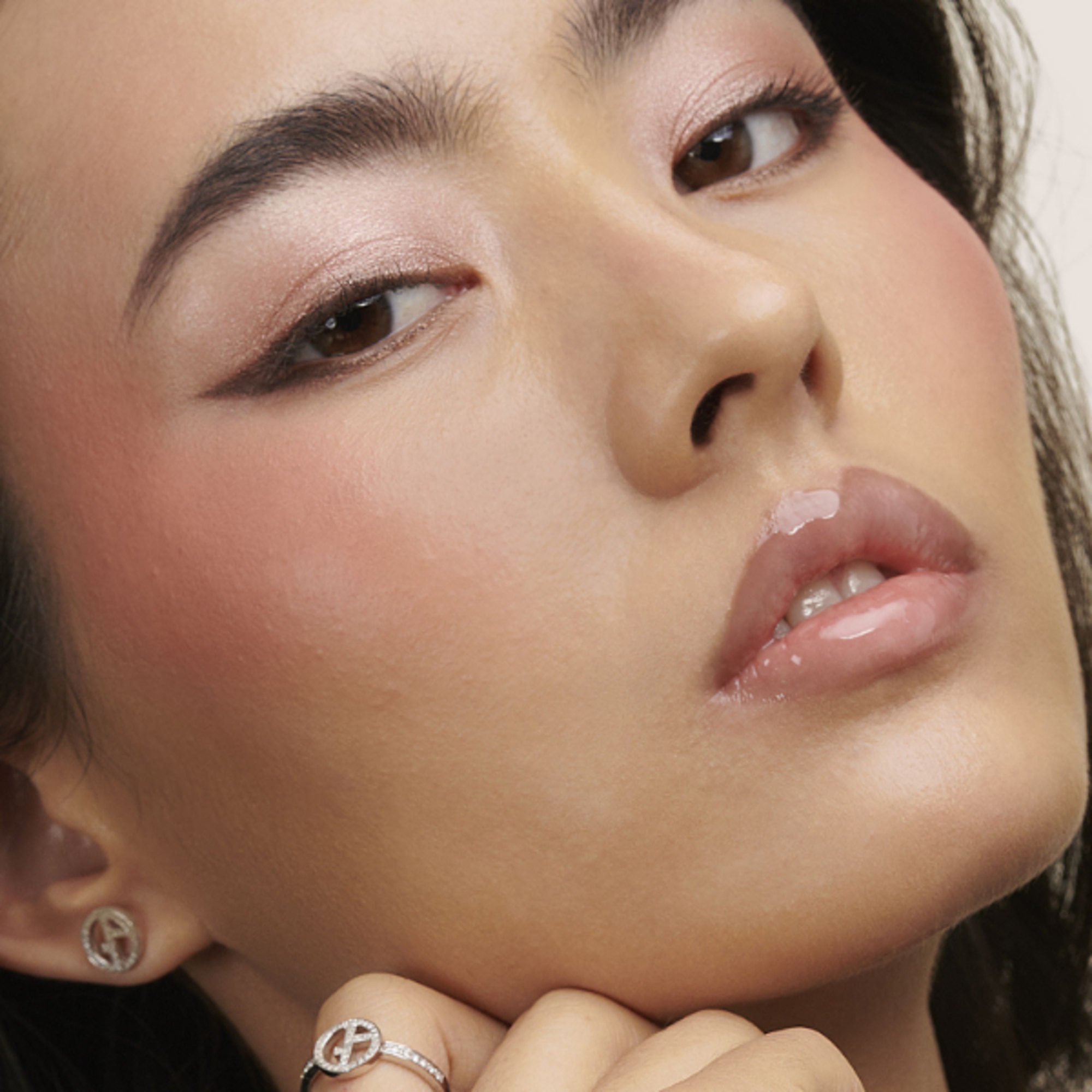 Oil-In-Gloss Effetto Specchio