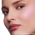 Yves Saint Laurent MAKE ME BLUSH Blush in Polvere Vellutato 2 di 5 Blush in Polvere Vellutato