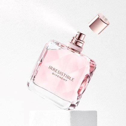 35 ML Givenchy IRRESISTIBLE Eau De Toilette  1 di 3 