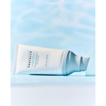 50 ML Skin1004 MADAGASCAR CENTELLA Hyalu-Cica Water-Fit Sun Serum  2 di 4 Hyalu-Cica Water-Fit Sun Serum