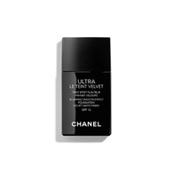  CHANEL ULTRA LE TEINT VELVET FORMULA ULTRA-LEGGERA E A LUNGA TENUTA - RISULTATO OPACO VELLUTATO EFFETTO PELLE LEVIGATA - COLORITO NATURALE PERFETTO  1 di 2 