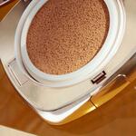 LA MER LUMINOUS LIFTING CUSHION Fondotinta SPF 20 2 di 5 Fondotinta SPF 20