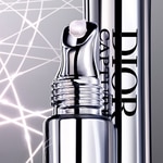 15 ML Dior DIOR CAPTURE PRO-COLLAGEN SHOT Trattamento Liftante per lo Sguardo con Frammento di Collagene Biotech  3 di 5 Trattamento Liftante per lo Sguardo con Frammento di Collagene Biotech