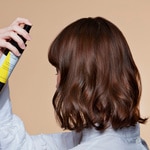 150 ML Hair Rituel by Sisley HAIR RITUEL Le Spray Volume - Corps & Densité 4 di 5 Le Spray Volume - Corps & Densité
