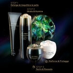 170 ML Shiseido FUTURE SOLUTION LX Concentrated Brightening Softener 4 di 6 Concentrated Brightening Softener