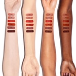 Dior ROUGE DIOR VELVET Rossetto - Comfort e Lunga Tenuta - Trattamento Floreale Idratante 2 di 3 Rossetto - Comfort e Lunga Tenuta - Trattamento Floreale Idratante