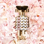 200 ML Rabanne FAME RICARICA Eau De Parfum 2 di 5 Eau De Parfum