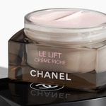 50 ML CHANEL LE LIFT CRÈME RICHE LEVIGA - RASSODA 3 di 3 LEVIGA - RASSODA
