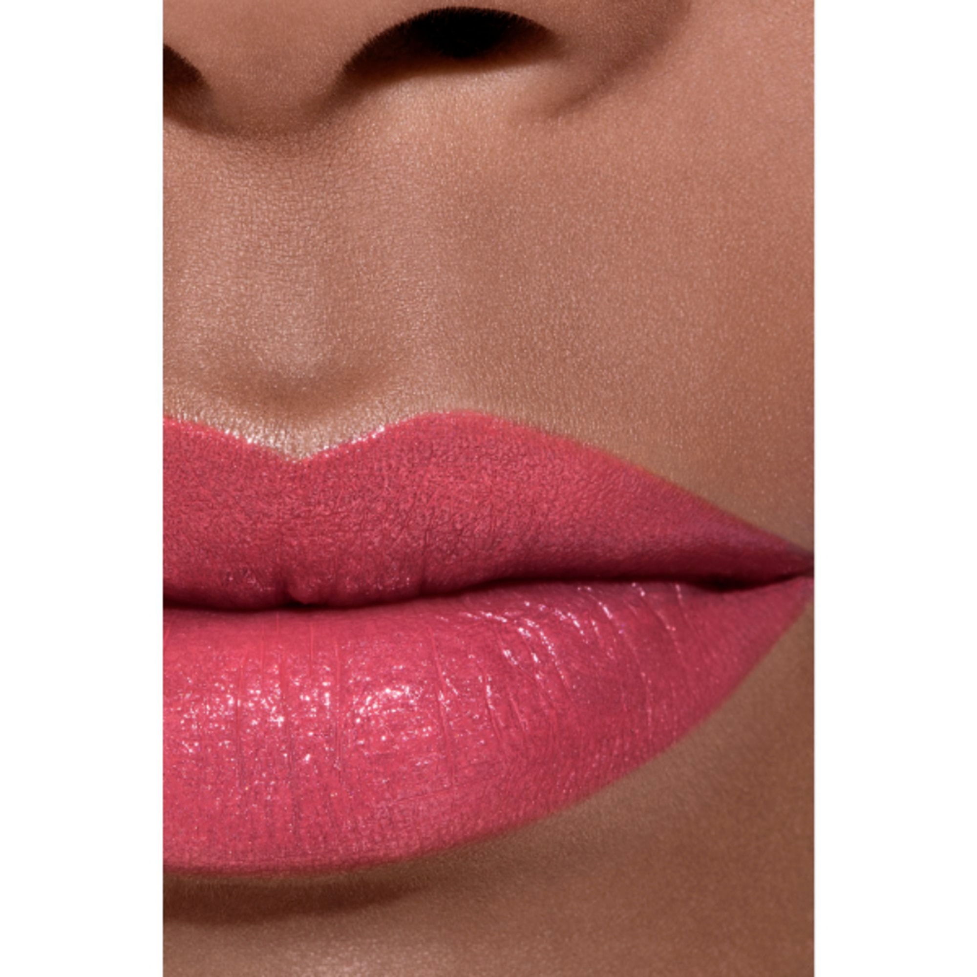 ROSSETTO SATINATO A LUNGA TENUTA – IDRATANTE E LEVIGANTE