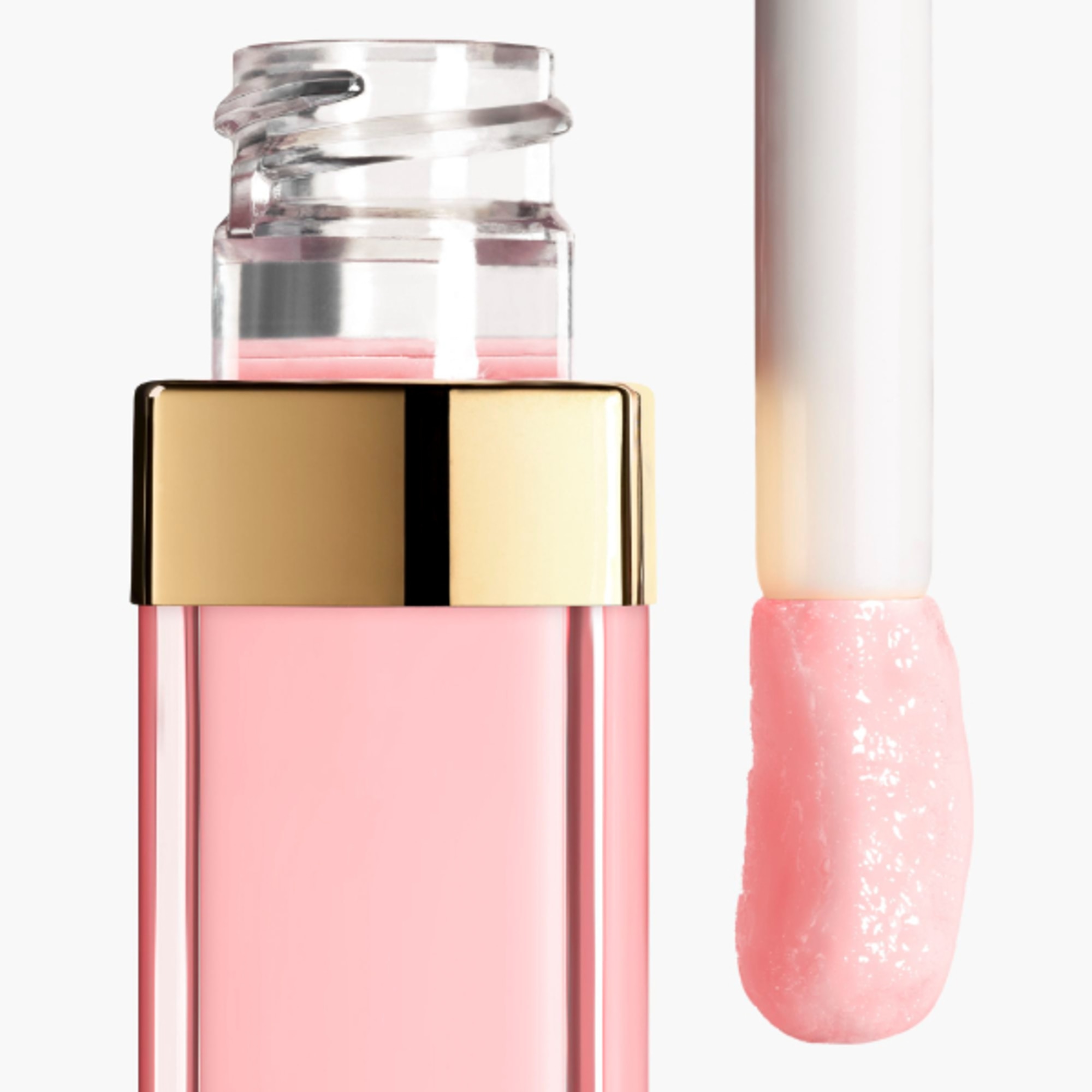 CHANEL ROUGE COCO HYDRA GLOSS GLOSS IDRATANTE E LEVIGANTE ULTRA-BRILLANTE 3 di 8 GLOSS IDRATANTE E LEVIGANTE ULTRA-BRILLANTE