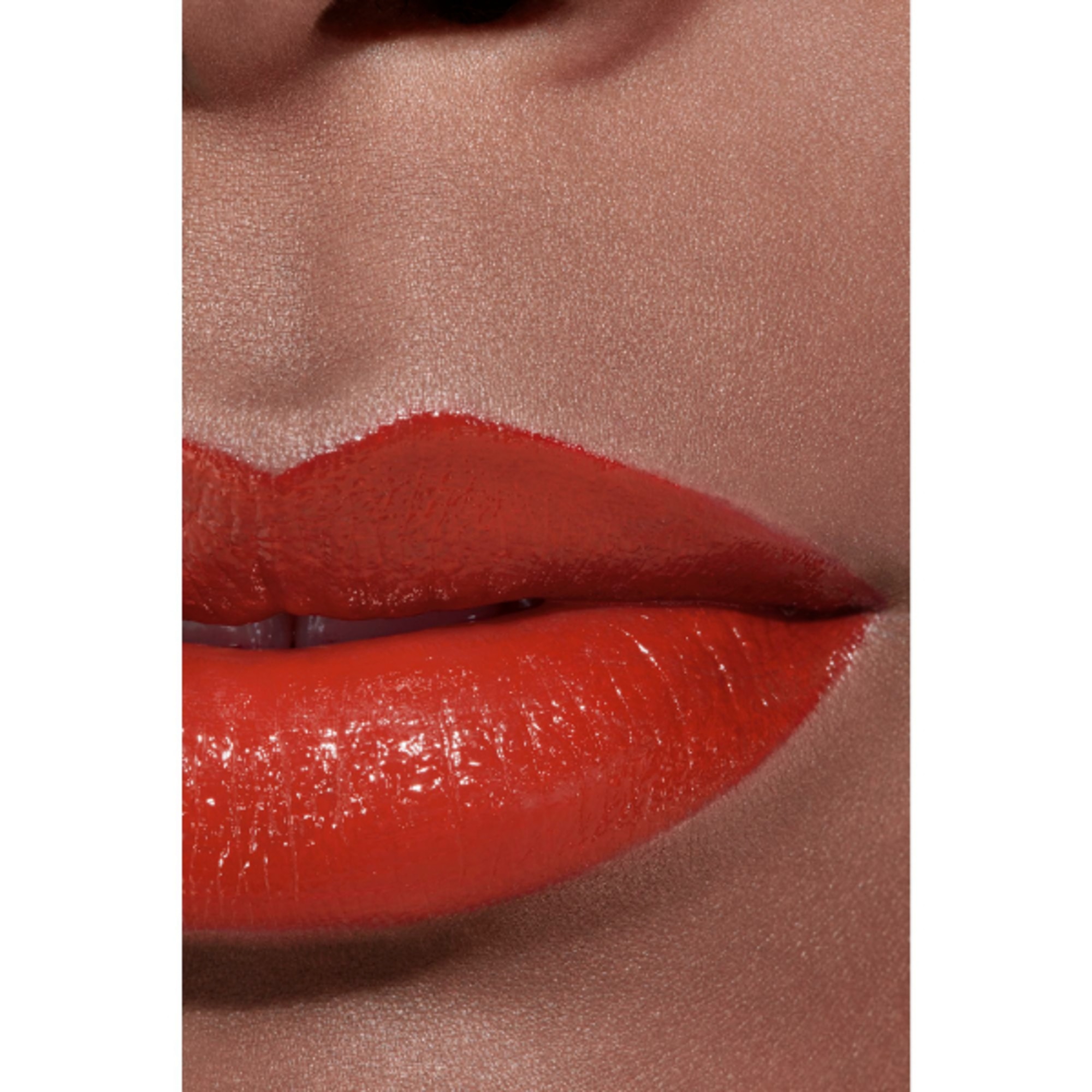  CHANEL ROUGE COCO ROSSETTO SATINATO A LUNGA TENUTA – IDRATANTE E LEVIGANTE  1 di 7 