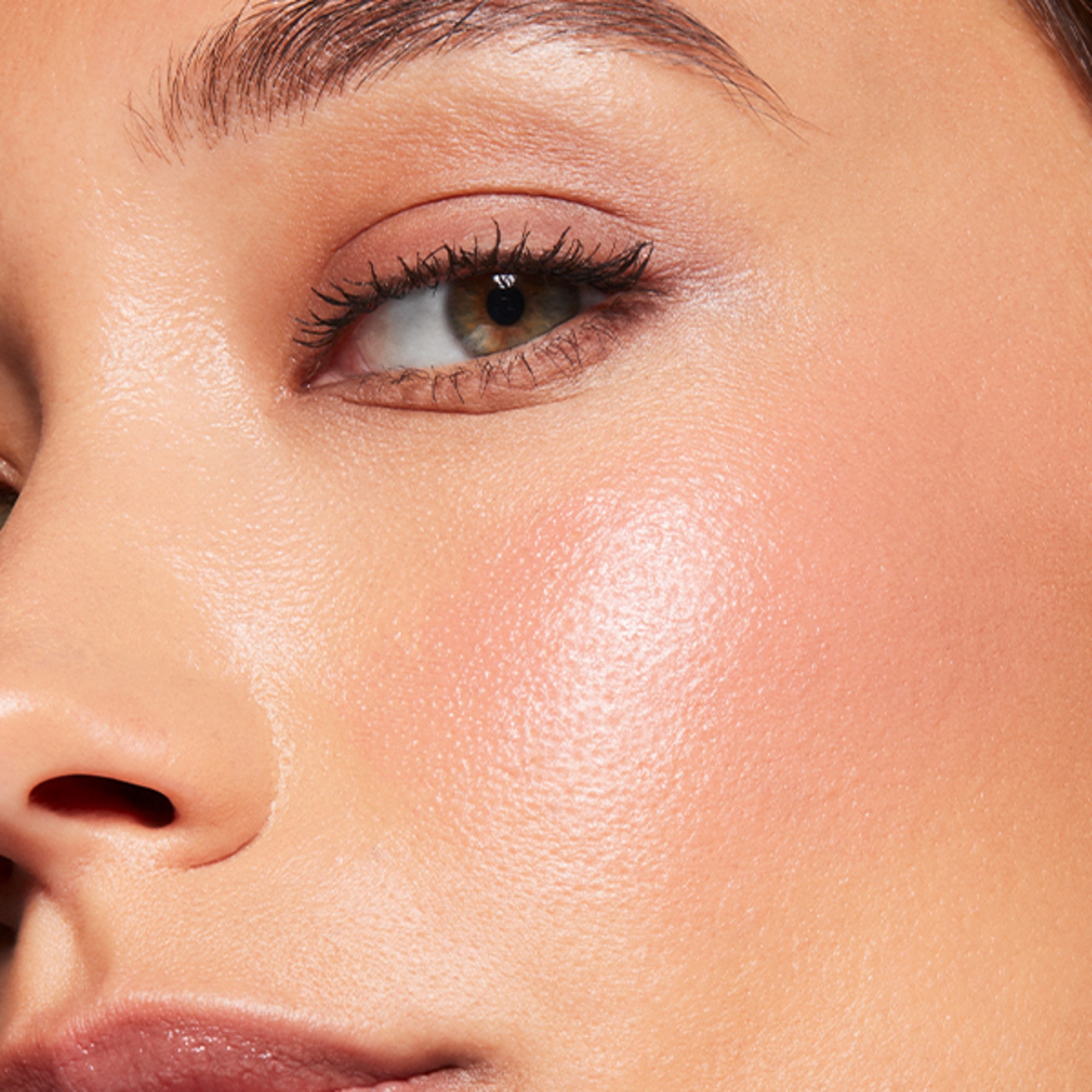 Blush in Crema Lips & Cheeks