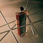 100 ML Serge Lutens LA DOMPTEUSE ENCAGÉE Eau De Parfum  3 di 3 Eau De Parfum