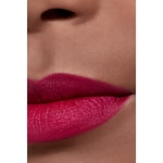  CHANEL ROUGE ALLURE VELVET IL ROSSETTO VELLUTATO LUMINOSO  5 di 8 IL ROSSETTO VELLUTATO LUMINOSO