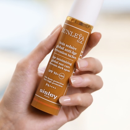 50 ML Sisley SUNLEYA Soin Solaire Global Anti-Age SPF50+  1 di 6 