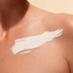 150 ML Clarins CRÈME SOLAIRE JEUNESSE Crema Solare Giovinezza Protezione Alta SPF30 Corpo  2 di 4 Crema Solare Giovinezza Protezione Alta SPF30 Corpo
