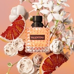 50 ML Valentino BORN IN ROMA CORAL FANTASY DONNA Eau De Parfum 2 di 5 Eau De Parfum