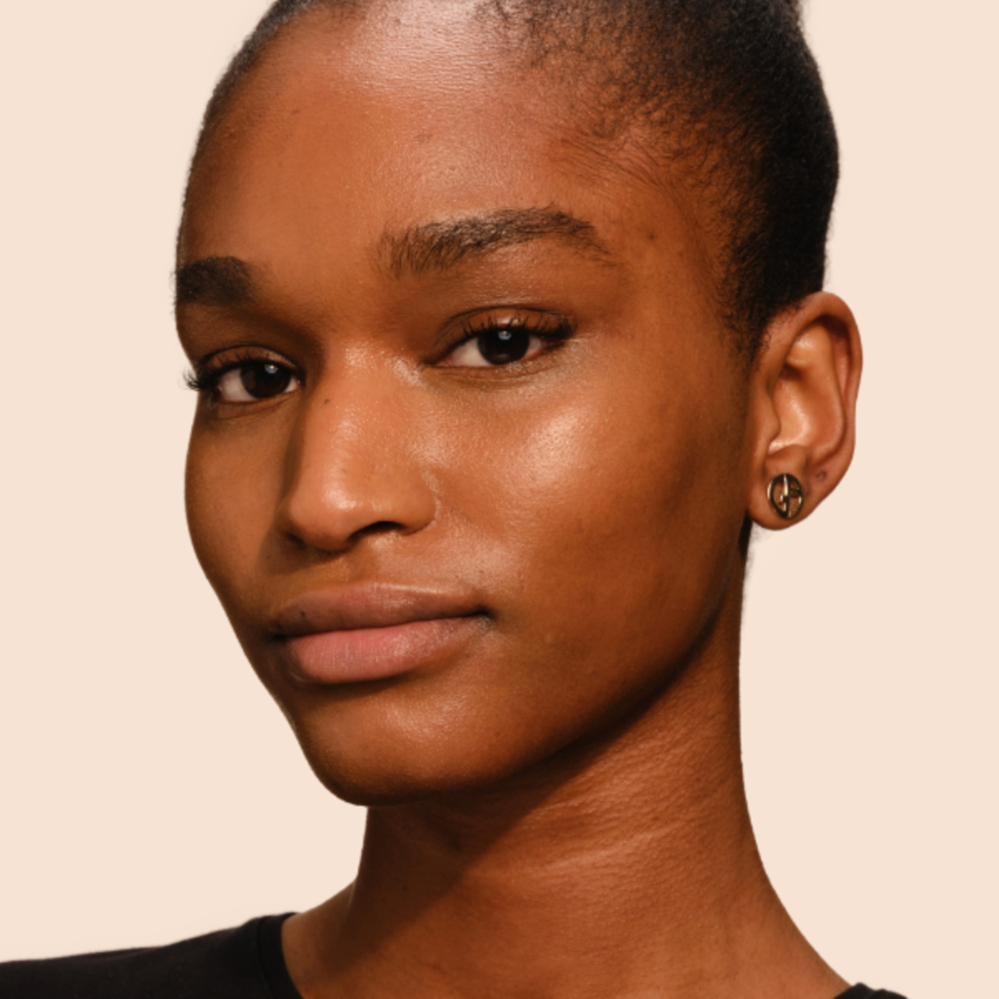 Fondotinta Lunga Tenuta