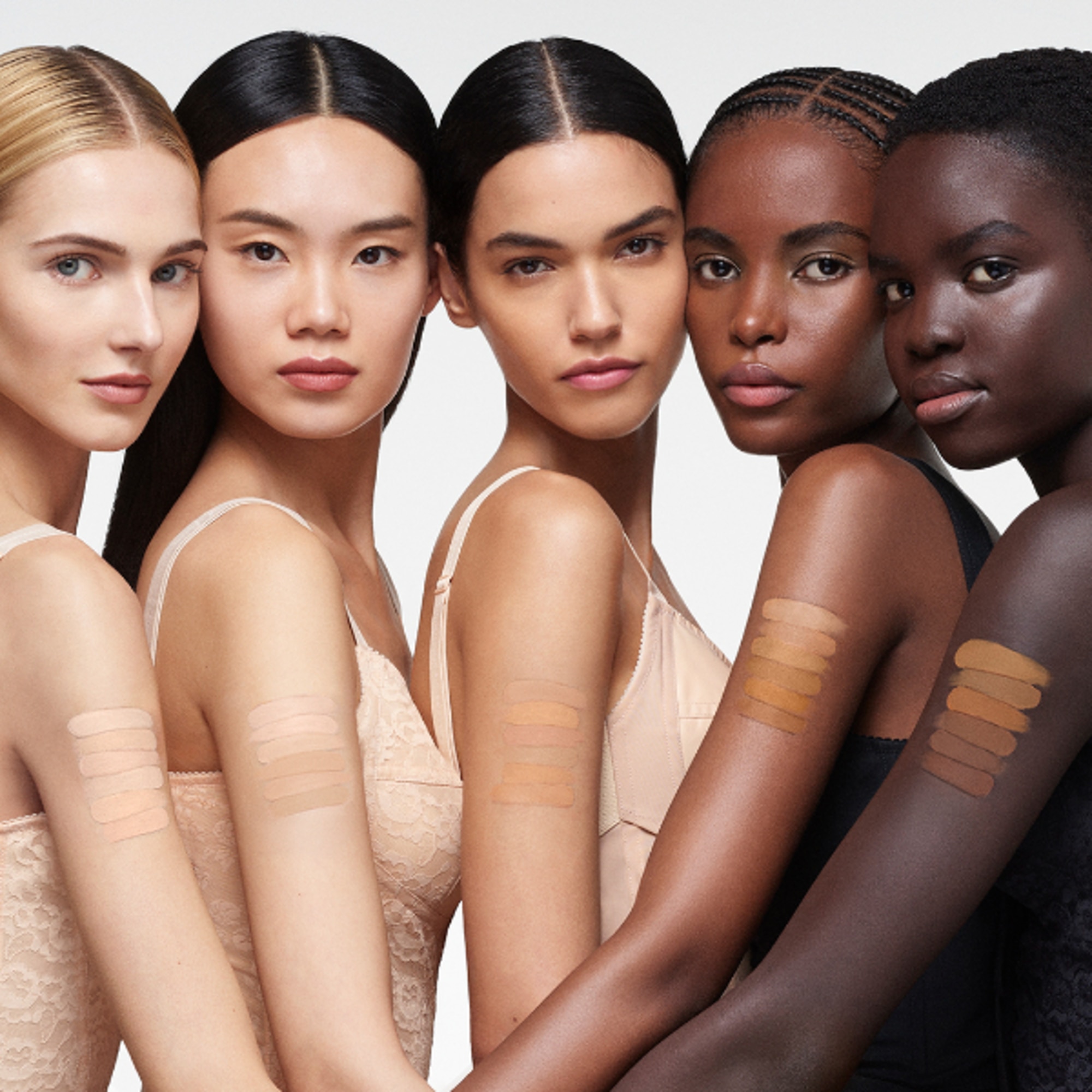  Dolce&Gabbana EVERLAST CONCEALER Correttore  1 di 8 