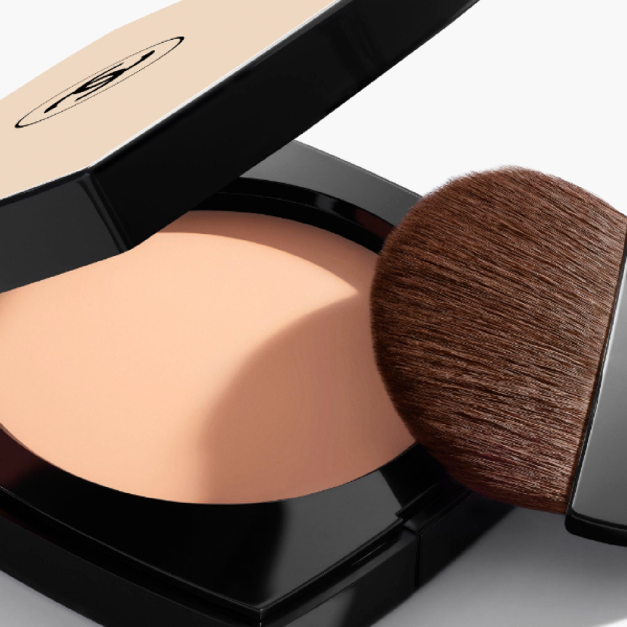 CHANEL LES BEIGES Poudre Belle Mine Naturelle 2 di 2 Poudre Belle Mine Naturelle