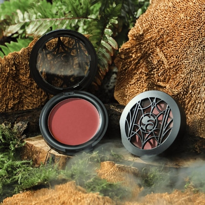  Catrice MYSTIC FOREST Blush in Crema  1 di 7 