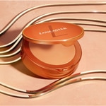 9 G Lancaster INFINITE BRONZE Tinted Protection Sunlight Compact Cream SPF50  2 di 3 Tinted Protection Sunlight Compact Cream SPF50
