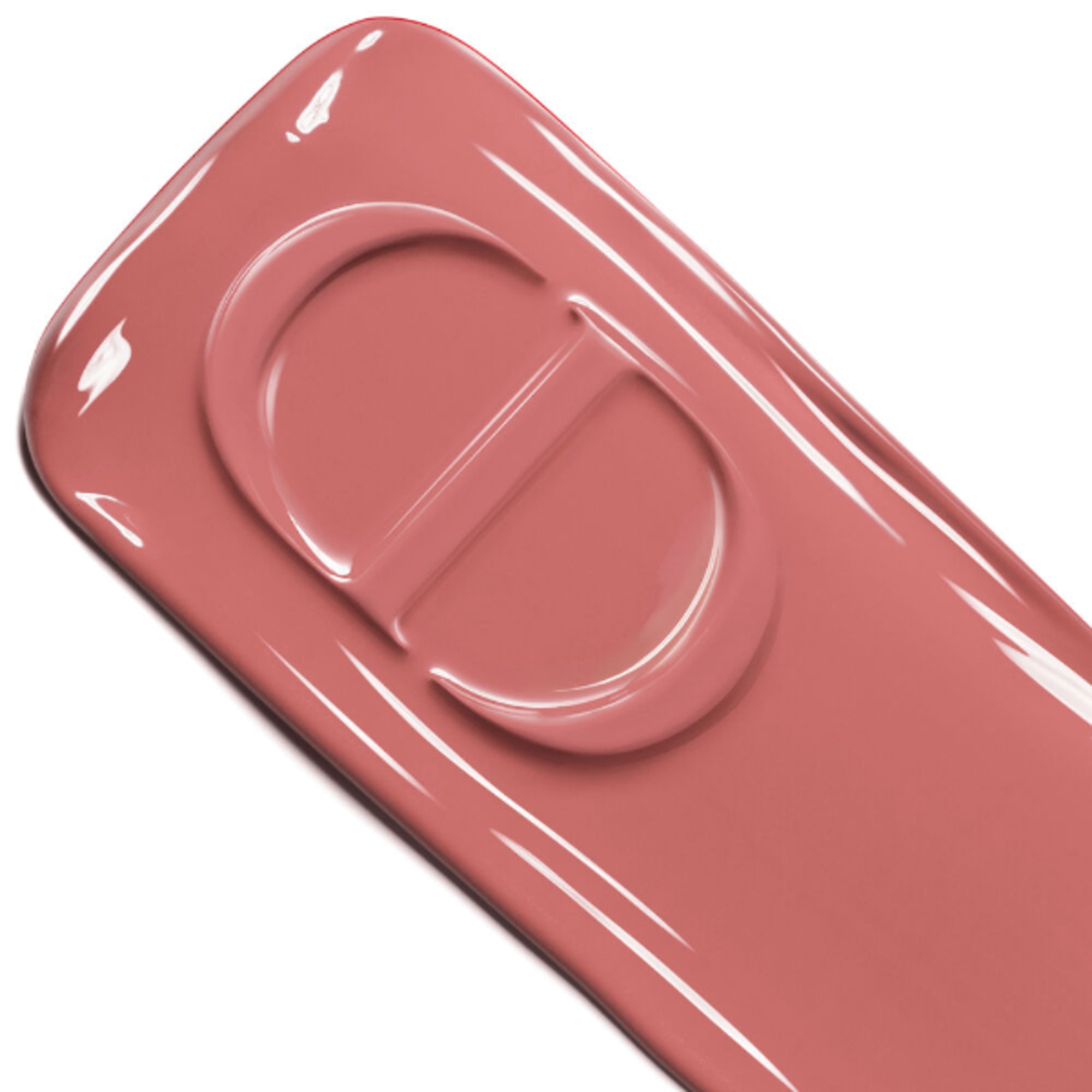 Rossetto dal Finish Brillante e dalla Tenuta Estrema